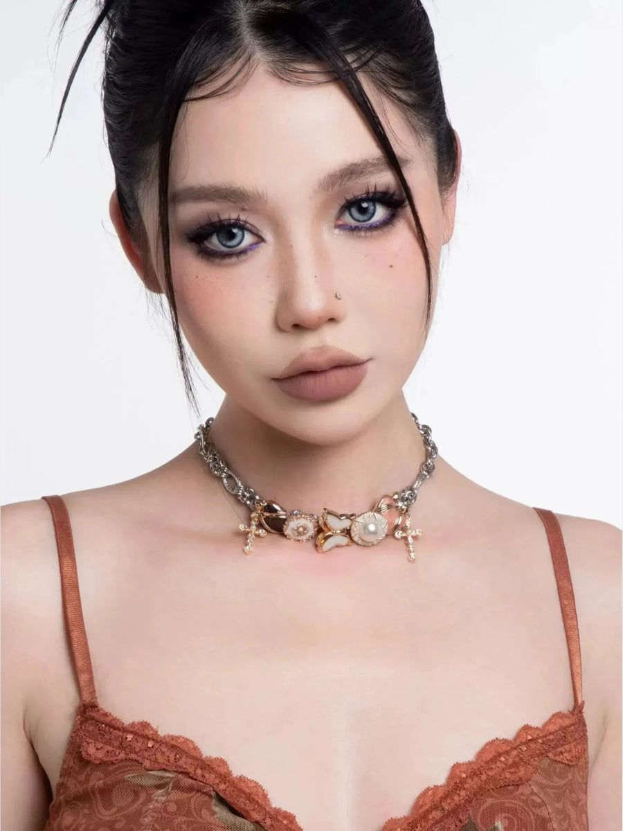 CIYAVENIAccessories & BagsBaroque Layered Cross & Bow Choker