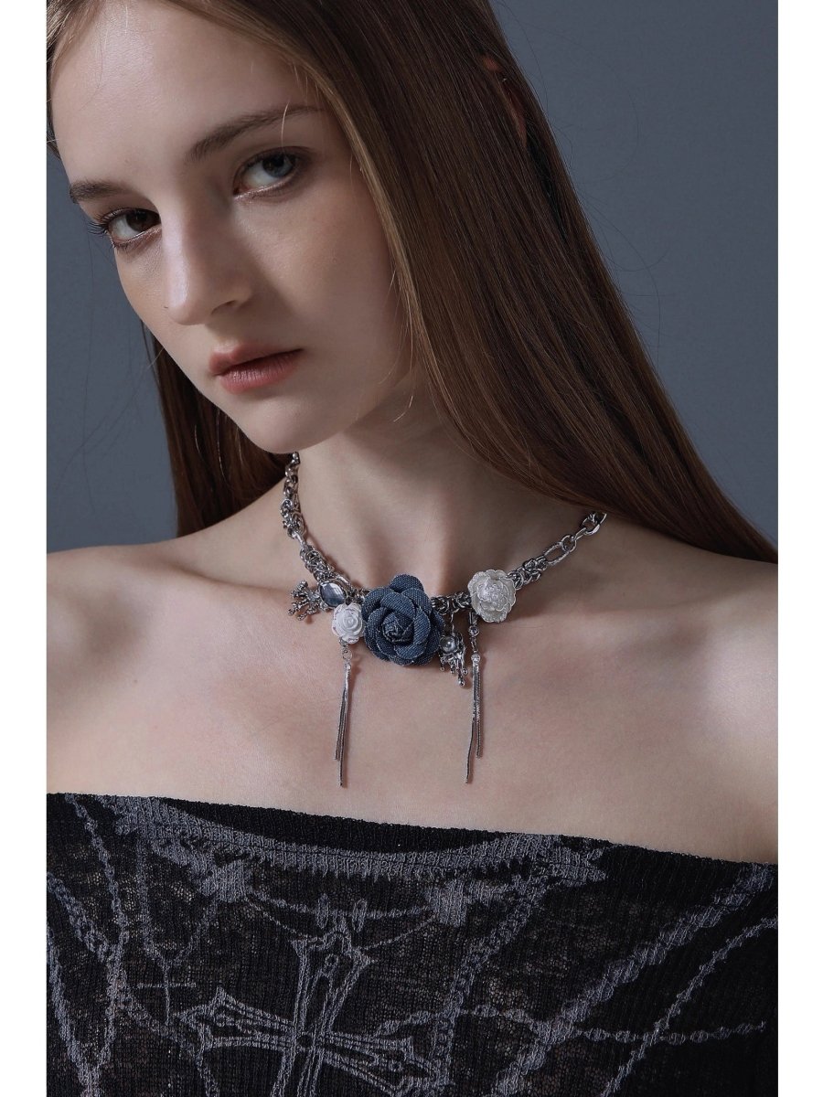 CIYAVENIAccessories & BagsDenim & Roses Choker Necklace