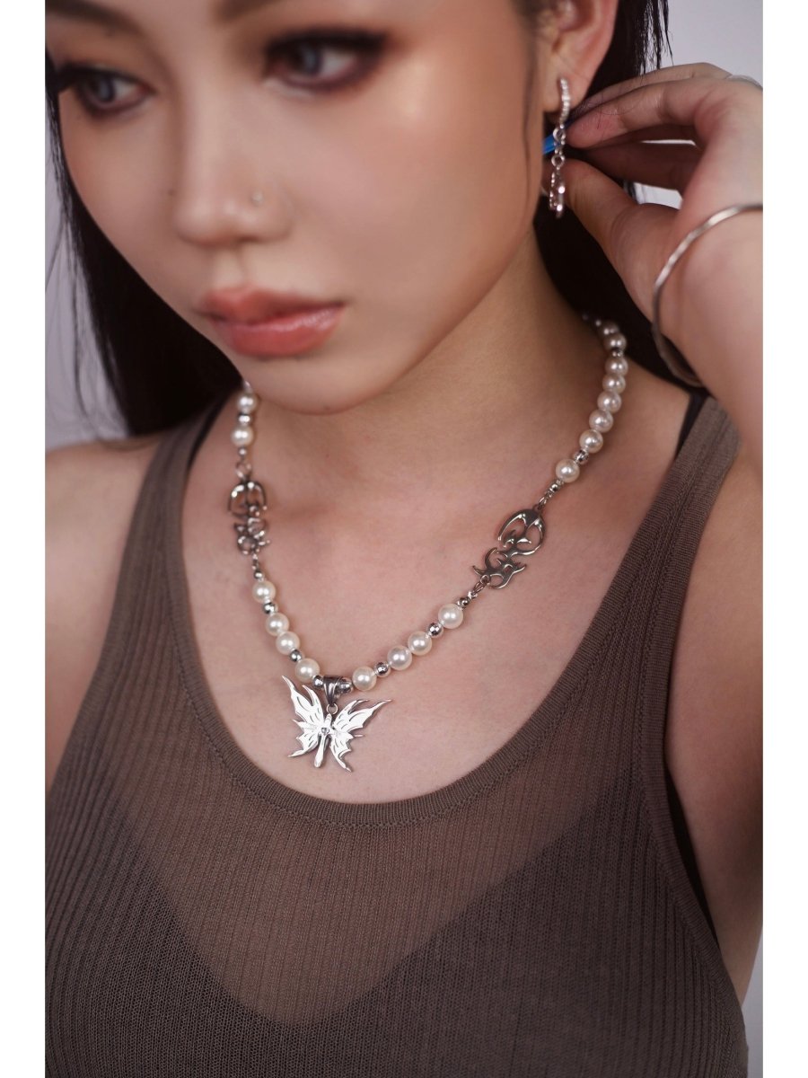 CIYAVENIAccessories & BagsDreamcore Butterfly & Pearl Choker