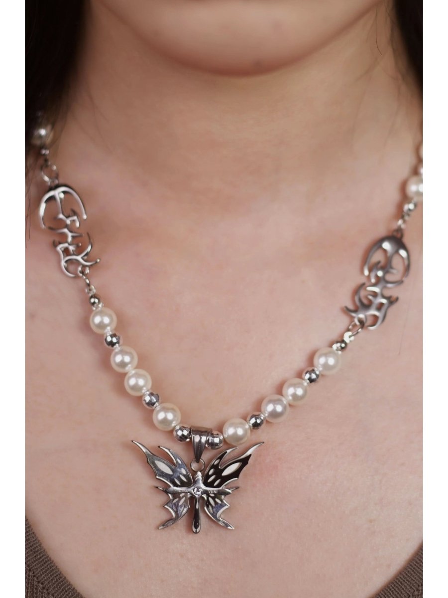 CIYAVENIAccessories & BagsDreamcore Butterfly & Pearl Choker