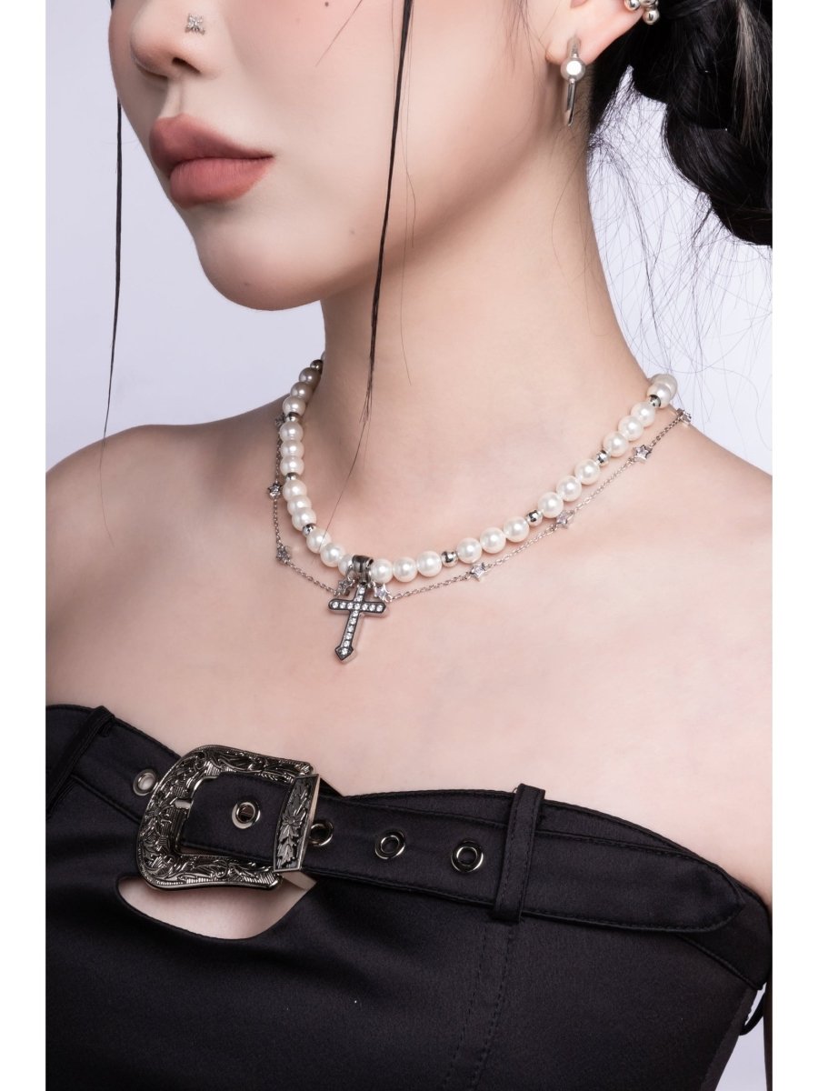 CIYAVENIAccessories & BagsPearl & Baroque Cross Choker