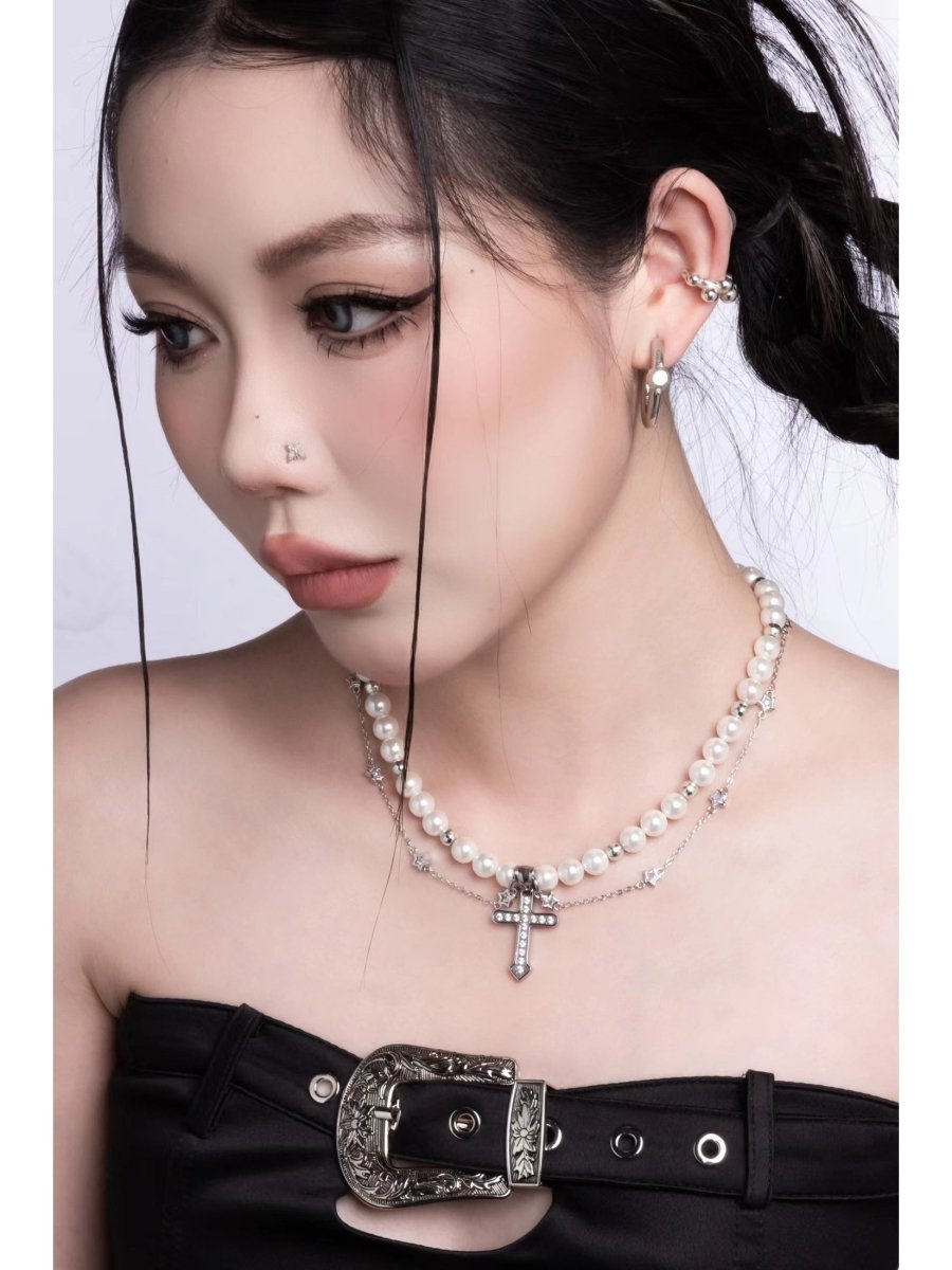 CIYAVENIAccessories & BagsPearl & Baroque Cross Choker