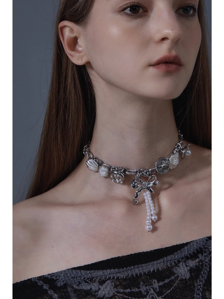 CIYAVENIAccessories & BagsRhinestone Bow Choker Necklace