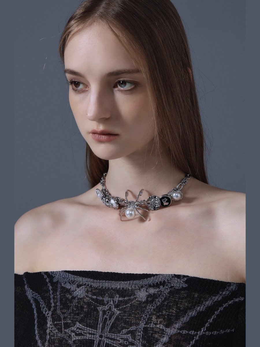 CIYAVENIAccessories & BagsRhinestone Spider Choker Necklace