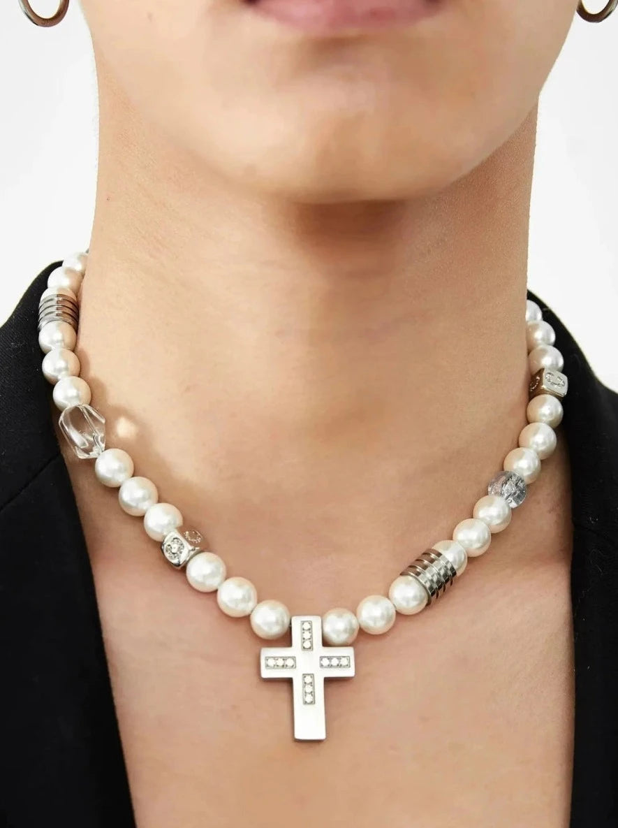 CIYAVENIAccessories & BagsSquare Cross Baroque Pearl Necklace