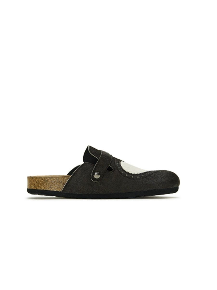 CONPShoesHeart Closed-Toe Slides_Black