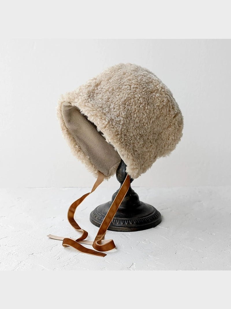 YJGY STUDIOヘッドウェアCozy Teddy Bear Winter Hat